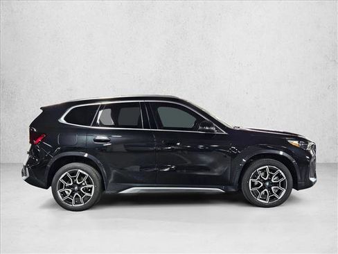 Used 2026 BMW X1 xDrive28i w/ Technology Package image 4