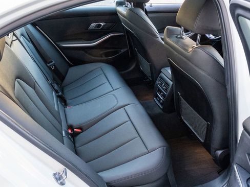 Used 2020 BMW 330i xDrive Sedan w/ Convenience Package image 30