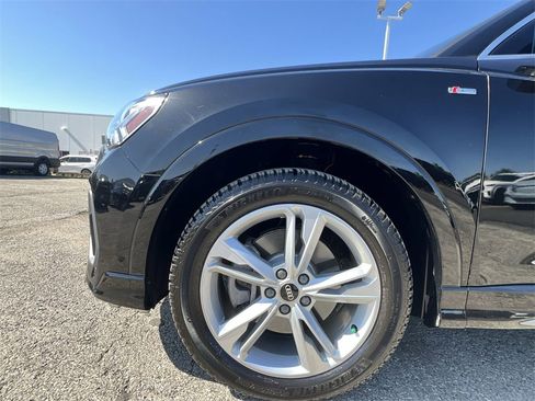 Used 2021 Audi Q3 2.0T Premium Plus w/ Premium Plus Package image 25