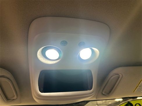 Used 2006 Chevrolet Silverado 1500 LT w/ Light Duty Power Package image 26