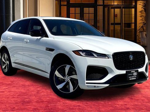 New 2026 Jaguar F-PACE R-Dynamic S image 13