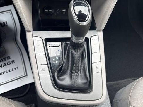 Used 2020 Hyundai Elantra ECO FWD image 21