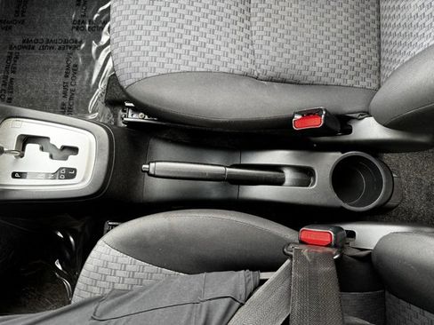 Used 2017 Mitsubishi Mirage ES image 11