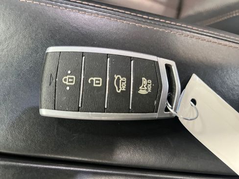 Used 2019 Genesis G80 3.3T Sport RWD image 32