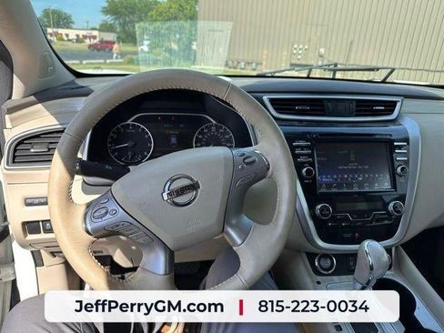 Used 2016 Nissan Murano SL w/ SL Technology Package AWD/4WD image 12