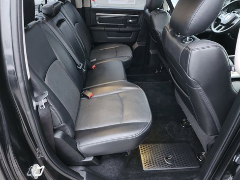 Used 2017 RAM 1500 Sport image 22