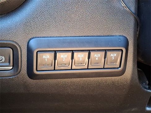 Used 2023 GMC Sierra 3500 Pro w/ Gooseneck/5TH Wheel Package image 22