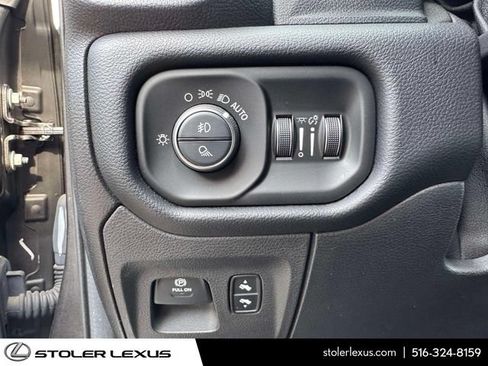Used 2019 RAM 1500 Big Horn AWD/4WD image 26