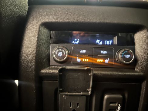 Used 2018 Chevrolet Traverse Premier image 55