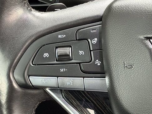 Used 2021 Cadillac XT6 Premium Luxury AWD/4WD image 26