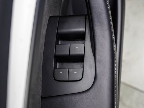 Used 2023 Tesla Model 3 Standard Range RWD image 29
