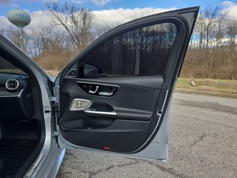 Used 2024 Mercedes-Benz C 300 4MATIC Sedan image 29