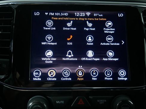 Used 2020 Jeep Grand Cherokee Limited AWD/4WD image 29