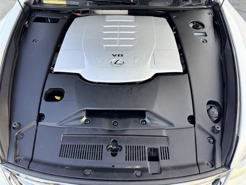 Used 2014 Lexus LS 460 w/ Comfort Package RWD image 57