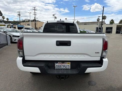 Used 2023 Toyota Tacoma TRD Off-Road w/ Advanced Technology Package AWD/4WD image 4