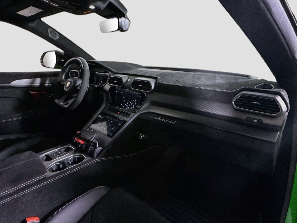 Used 2024 Lamborghini Urus Performante AWD/4WD image 15