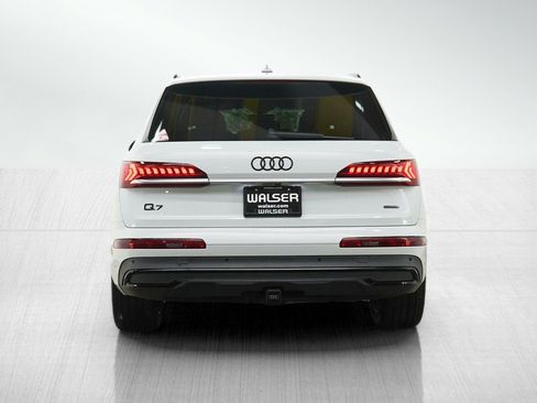 Used 2021 Audi Q7 3.0T Prestige image 4