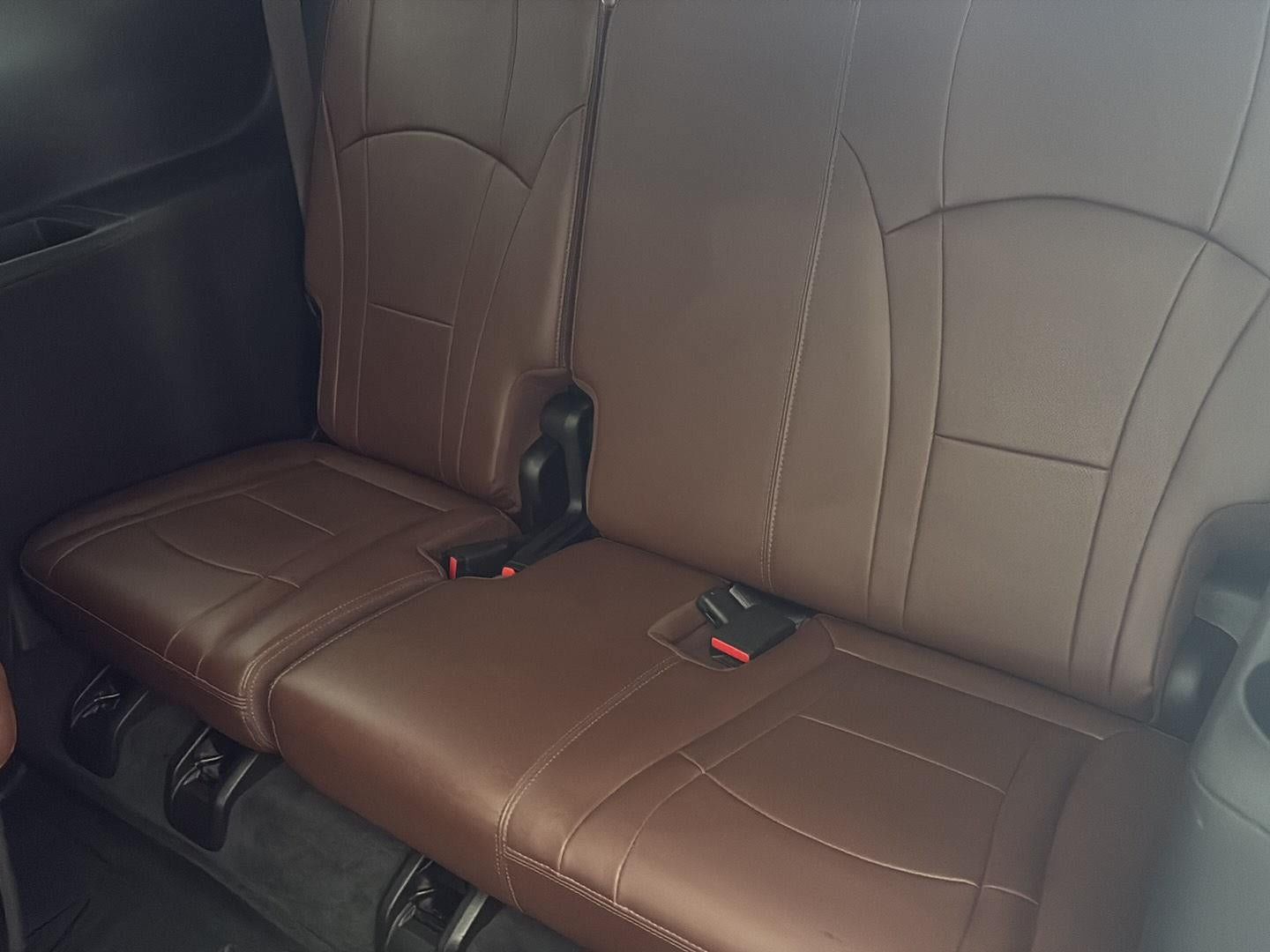 Used 2021 Buick Enclave Avenir w/ Avenir Technology Package AWD/4WD image 9