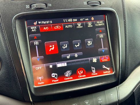 Used 2017 Dodge Journey Crossroad image 29