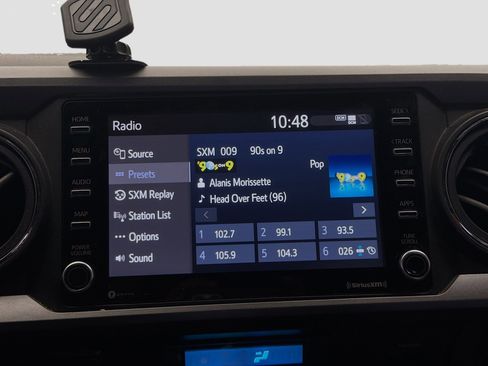 Used 2021 Toyota Tacoma TRD Sport image 9