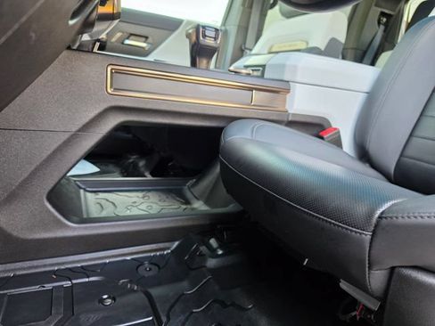 Used 2022 GMC Hummer EV Edition 1 w/ LPO, Illumination Package AWD/4WD image 28
