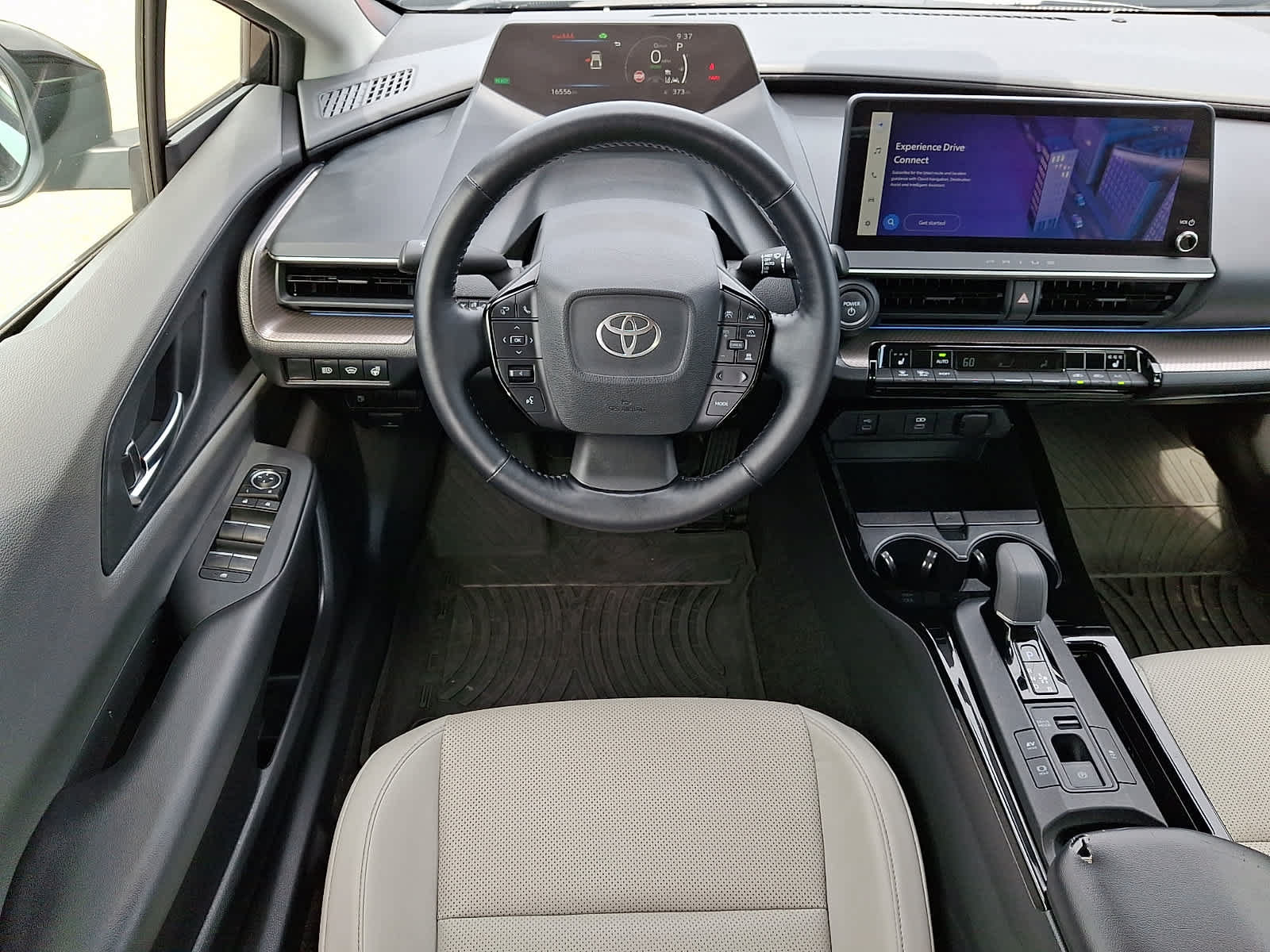 Certified 2025 Toyota Prius XLE FWD image 14