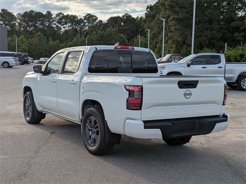 New 2026 Nissan Frontier SV w/ SV Convenience Package image 5