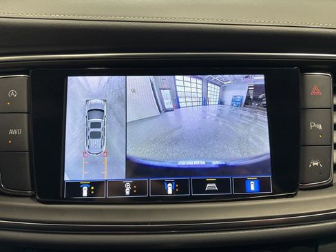 Used 2024 Buick Enclave Essence w/ Technology Package image 19