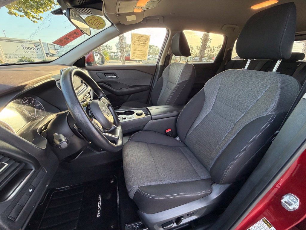 Certified 2023 Nissan Rogue SV AWD/4WD image 11