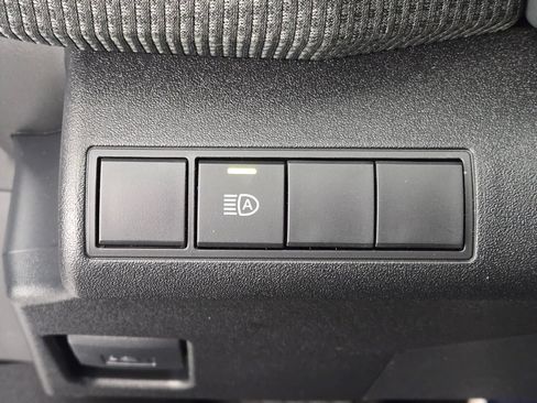 Certified 2025 Subaru Solterra AWD/4WD image 32