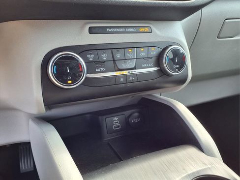 Used 2024 Ford Escape Active FWD image 12