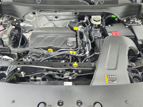 Used 2025 Chevrolet Trax RS image 22