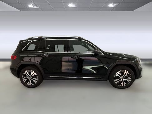 New 2026 Mercedes-Benz GLB 250 image 7