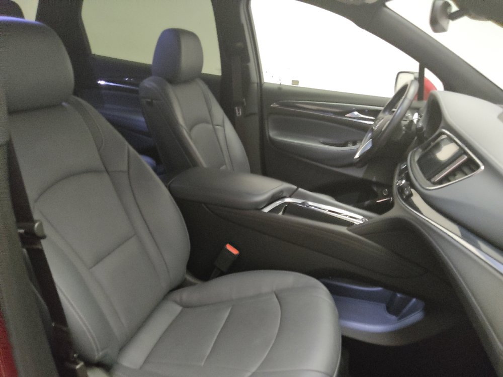 Used 2023 Buick Enclave Essence w/ Sport Touring Edition FWD image 21