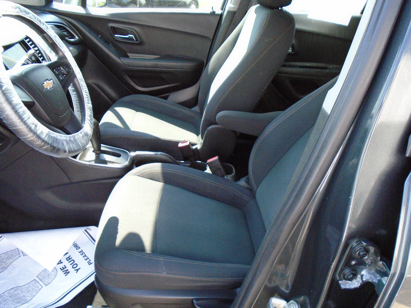 Used 2019 Chevrolet Trax LS AWD/4WD image 14