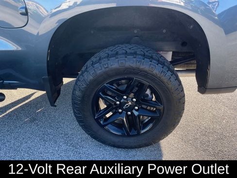 Used 2019 Chevrolet Silverado 1500 LT Trail Boss image 9