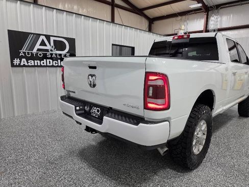 Used 2024 RAM 2500 Laramie AWD/4WD image 9
