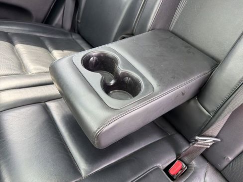 Used 2019 Jeep Grand Cherokee Limited w/ Luxury Group II image 37