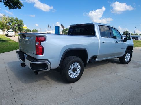 Certified 2022 Chevrolet Silverado 2500 LTZ w/ Gooseneck/5TH Wheel Package AWD/4WD image 5