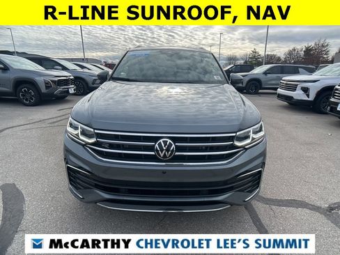 Used 2024 Volkswagen Tiguan SEL R-Line image 3