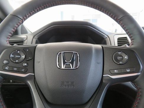 Used 2023 Honda Odyssey Sport image 24