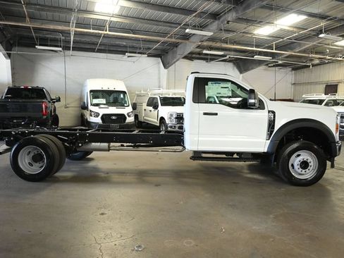 New 2026 Ford F600 2WD Regular Cab Super Duty w/ XL Chrome Package image 9