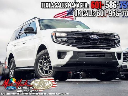 New 2026 Ford Expedition Active image 1