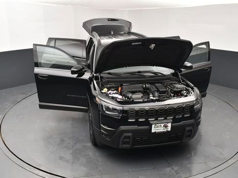 New 2026 Jeep Cherokee Laredo image 25