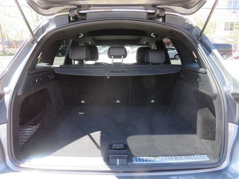 Used 2017 Mercedes-Benz GLC 300 4MATIC image 24