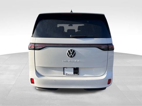 New 2025 Volkswagen ID. Buzz Pro S image 6