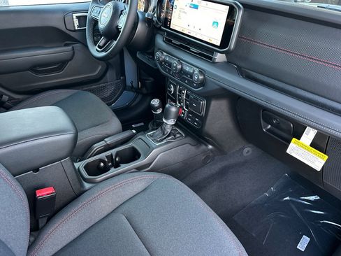New 2026 Jeep Gladiator Rubicon image 12