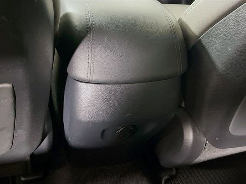 Used 2015 Hyundai Santa Fe Sport w/ Option Group 02 AWD/4WD image 25