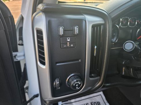 Used 2018 GMC Sierra 1500 SLT image 18