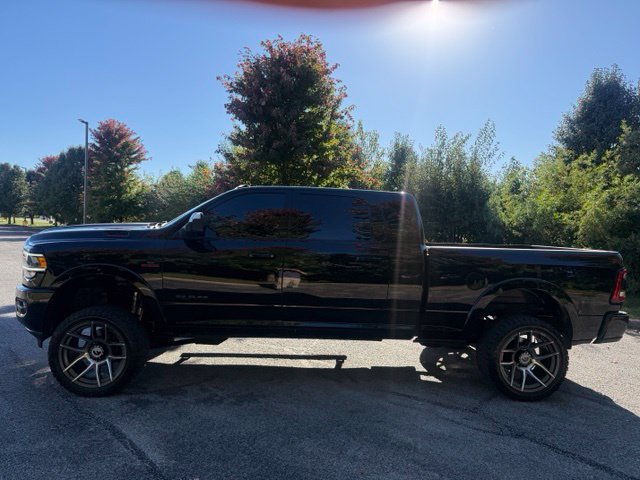 Used 2022 RAM 2500 Laramie w/ Night Edition AWD/4WD image 9